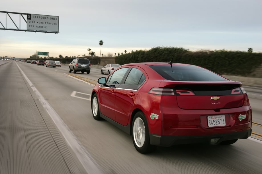 Chevrolet Volts Recalled for Carbon Monoxide Risk