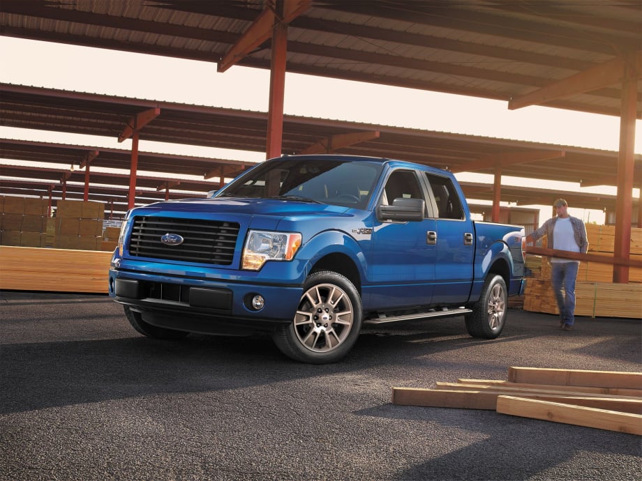 New 2014 Ford F-150 STX SuperCrew Delivers Extra Space and Value