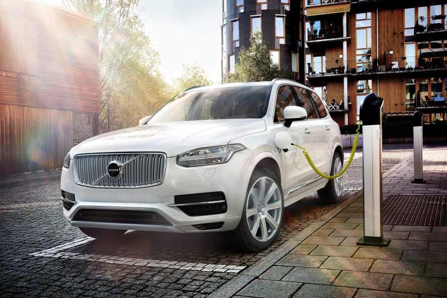 Volvo Updates XC90 Plug-In Hybrid's Performance