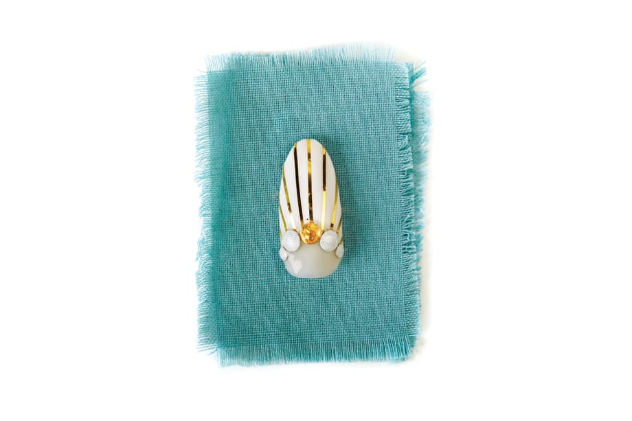 Nail Art for the Vintage-Loving Bride