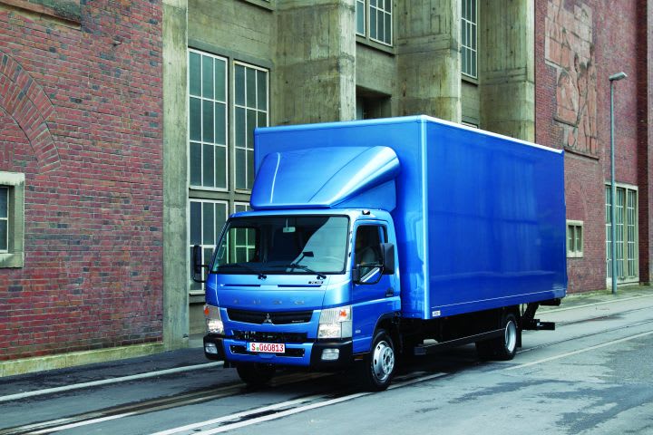 8 Mistakes to Avoid When Ordering Medium-Duty Box Trucks