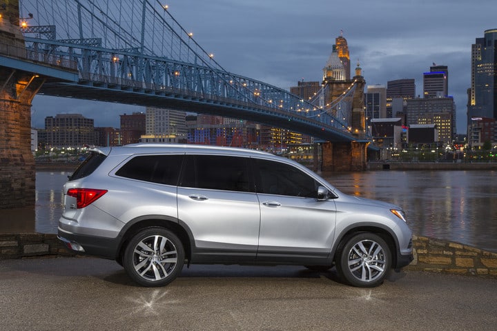 2016 Honda Pilot Earns 5-Star Safety Rating