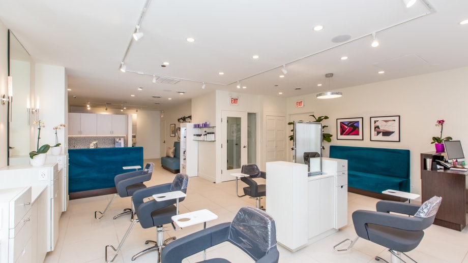 SALON TOUR: Platinum 34