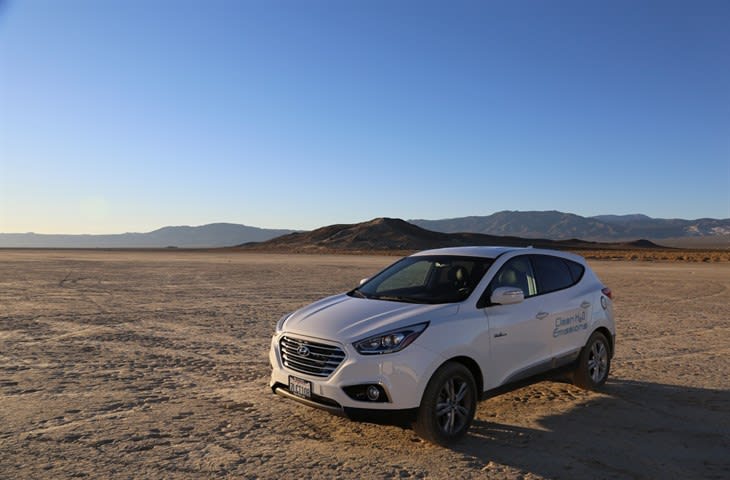 Hyundai’s Tucson Fuel Cell Sets Land Speed Record