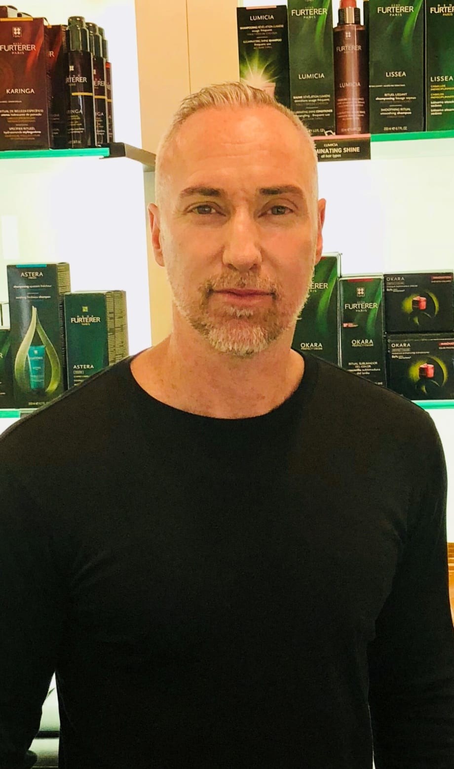 How to Treat Hair Thinning Without Drugs