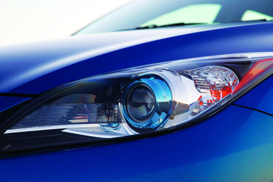 Mazda Introduces New Engine Technology on 2012 Mazda3 SKYACTIV