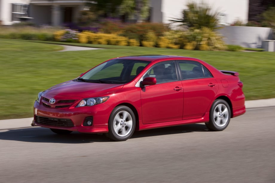Toyota Corolla Base Model Gets Feature Upgrades for MY-2012
