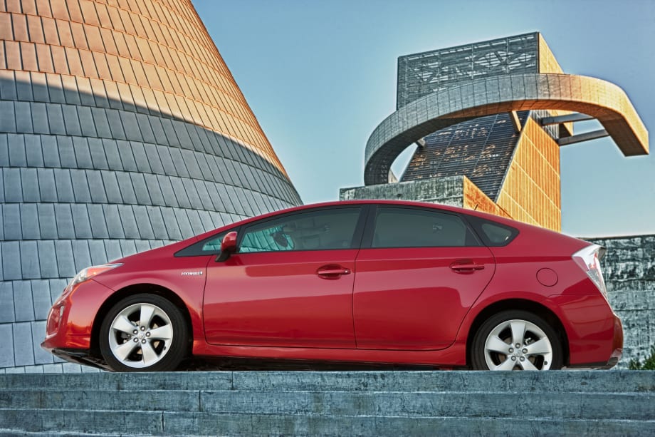 Toyota Recalling Prius Hybrids for Software Update