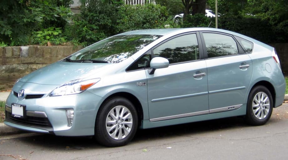 UK Carsharing Company Adds New Hybrids