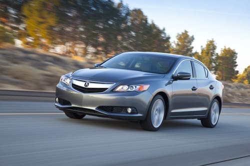 Honda Recalling Acura ILX, Honda CR-V Vehicles