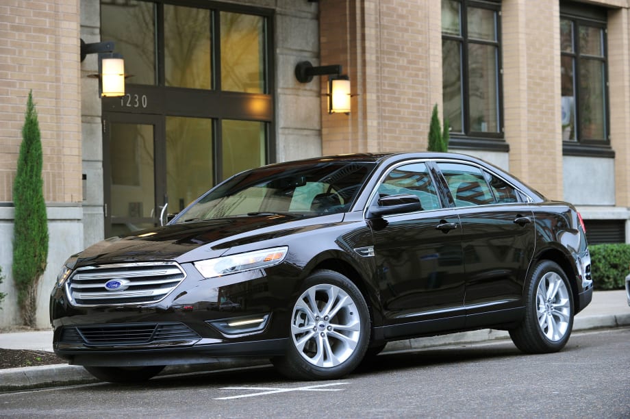Ford Says 2013 Taurus EPA Certified at 32 MPG Highway