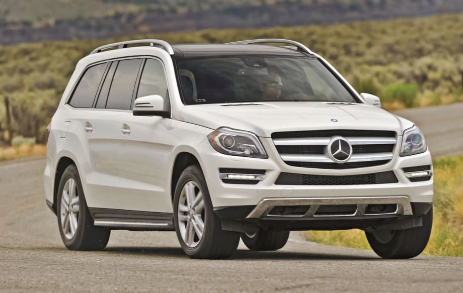 Mercedes Benz Previews 2013 Models at Motorexpo Show