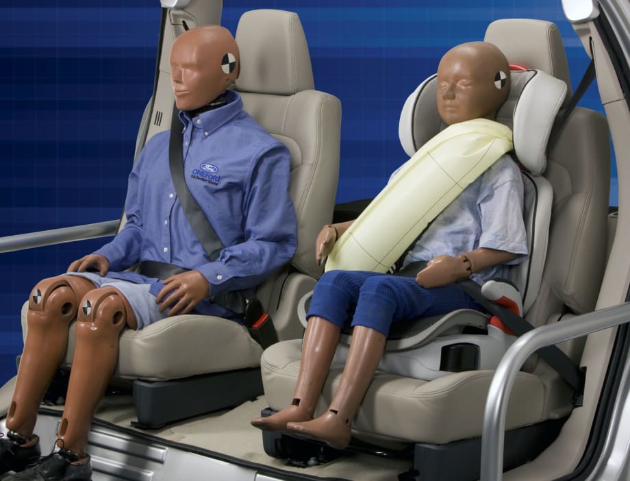 Ford Makes Rear Inflatable Safety Belt Available on 2014 Fusion Models