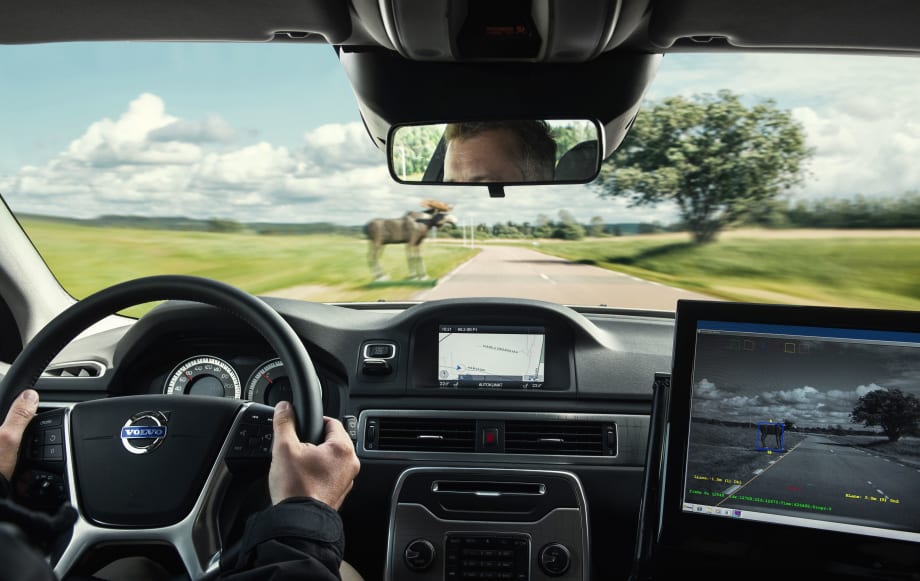Volvo Details Advanced Safety Features on 2014 Volvo XC90