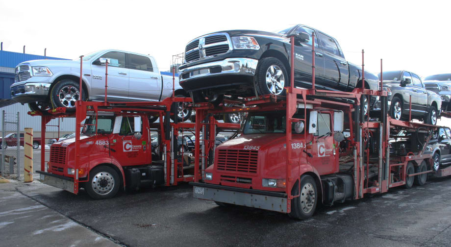Video: 2014 Ram 1500 EcoDiesel Trucks Shipped