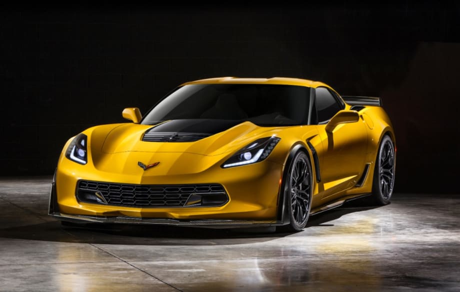 GM Dealers Halt Corvette Sales to Fix Air Bags, Parking Brakes