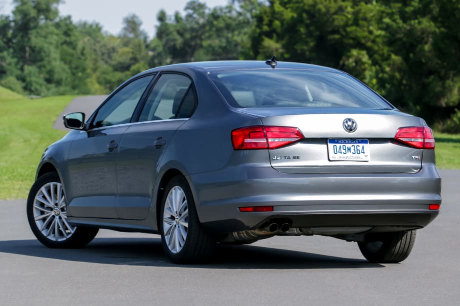 Volkswagen Recalls Passat, Jetta Sedans for Seats