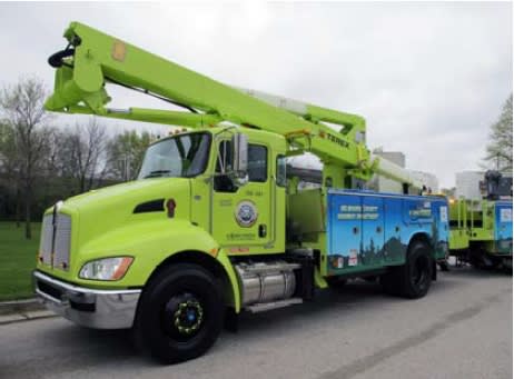 John Deere Electronic Solutions Inverters