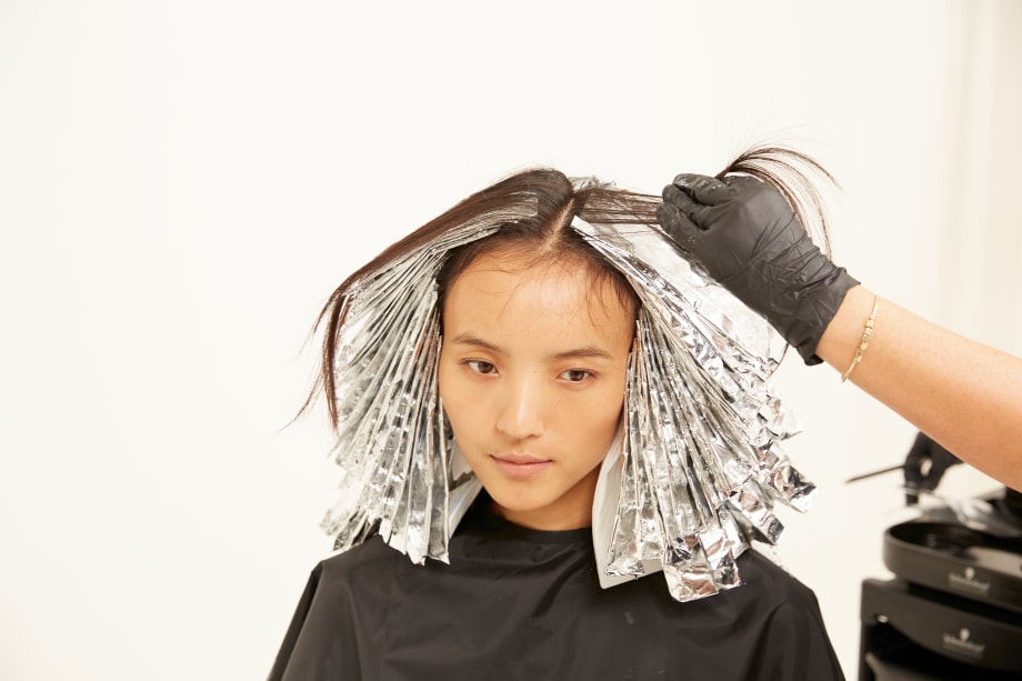 How-To: Dark to Light—Get this “Platinum Purity” Look with New BLONDME with Integrated Bonding Technology
