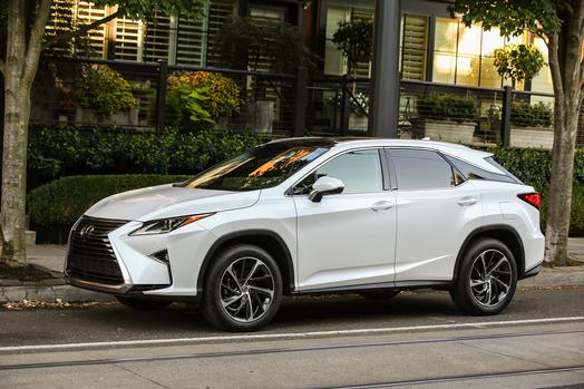 Lexus RX 350, RX 450h Recalled for Knee Air Bags