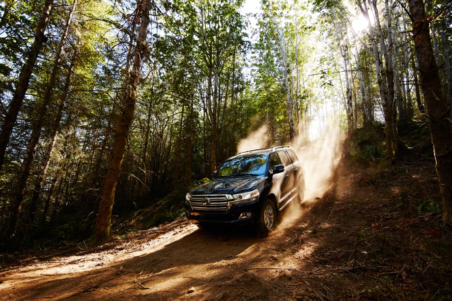 Toyota Land Cruiser Gets 2016 Makeover