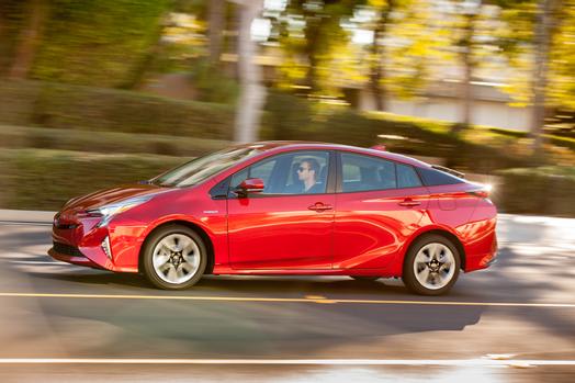Toyota Recalls Prius for Air Bags