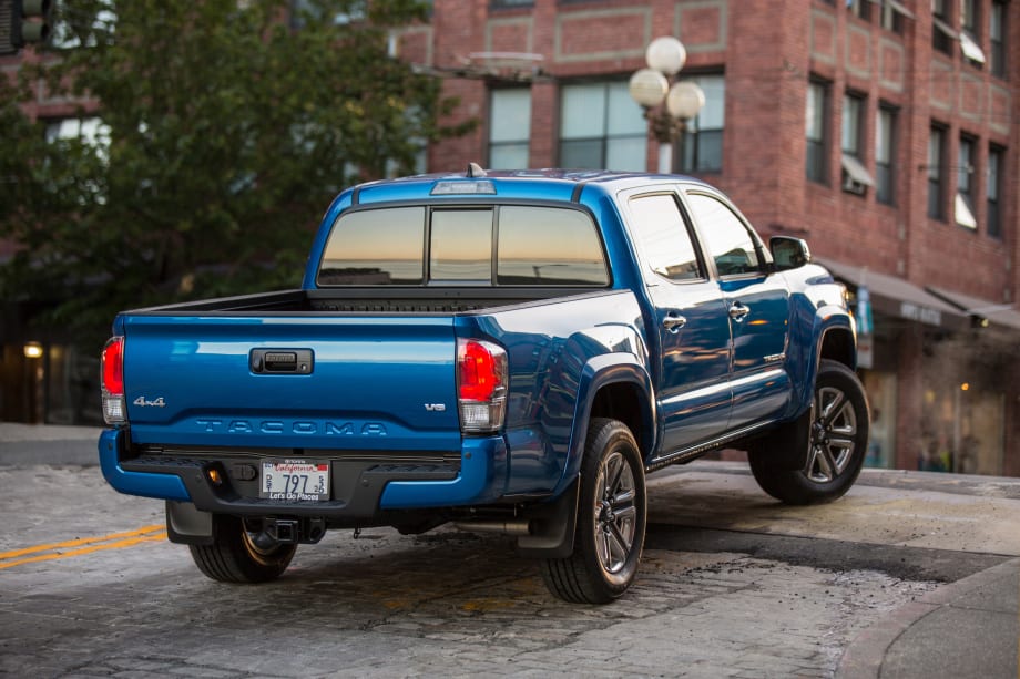Toyota Tacoma, 4Runner Recalled for Hood Scoop