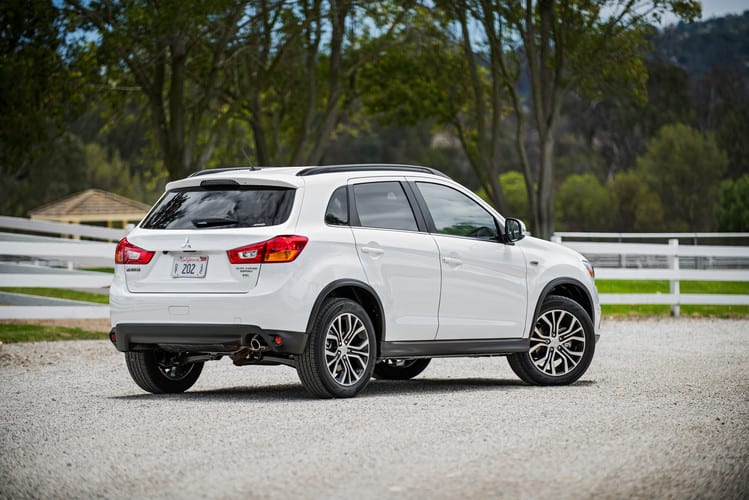 Mitsubishi Recalls Outlander Sport for Lift Gate