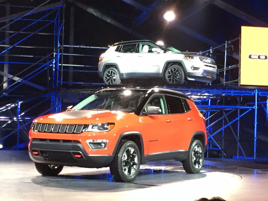 Jeep Unveils 2017 Compass as Global SUV