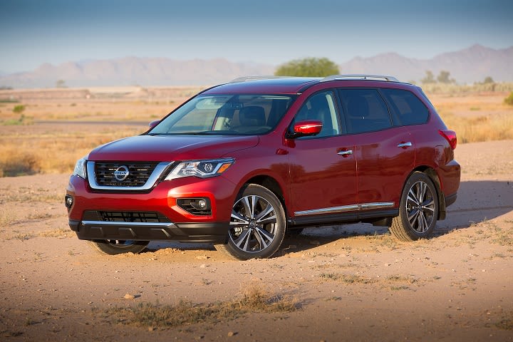 Nissan's 2017 Pathfinder Upgrades Engine