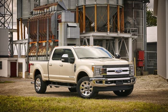 Ford Unveils New Super Duty With Aluminum Body