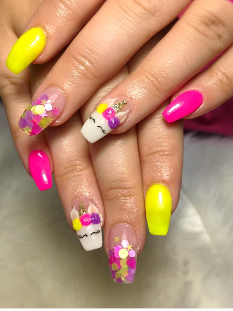 21 Magical Unicorn Nail Art Designs