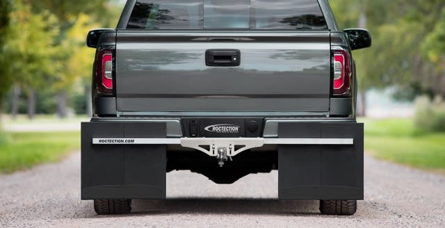ROCTECTION Hitch-Mounted Mud Flaps