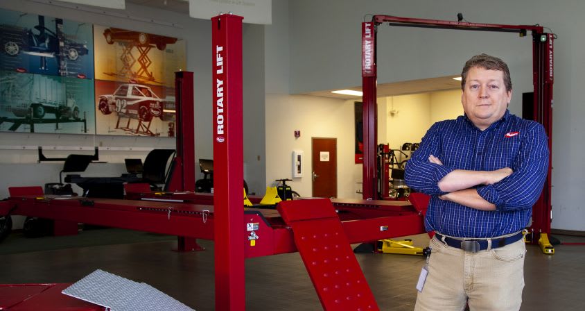 Rotary Lift Helps Shops Plan for Lift Installation