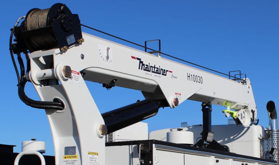 Maintainer Introduces 30-Foot Crane