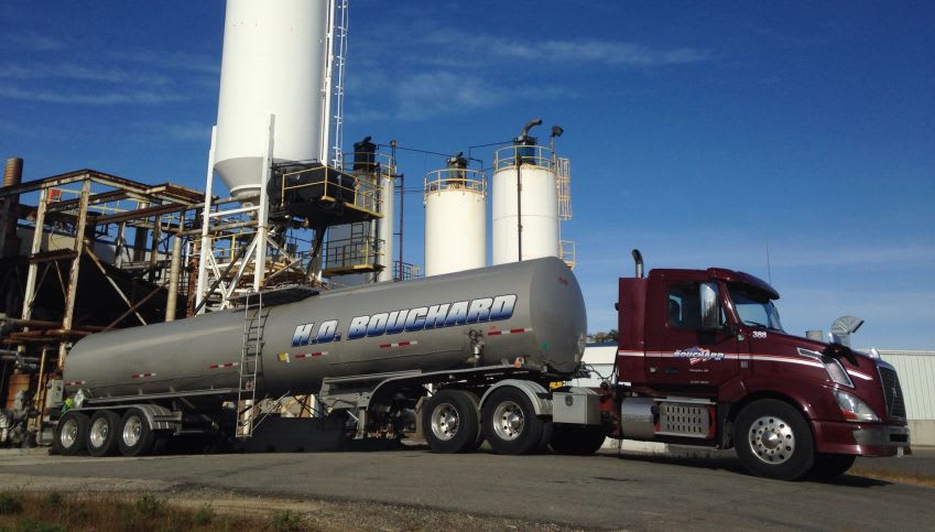 Tank Trailer Fleet Improves Fleet Safety with SmartDrive