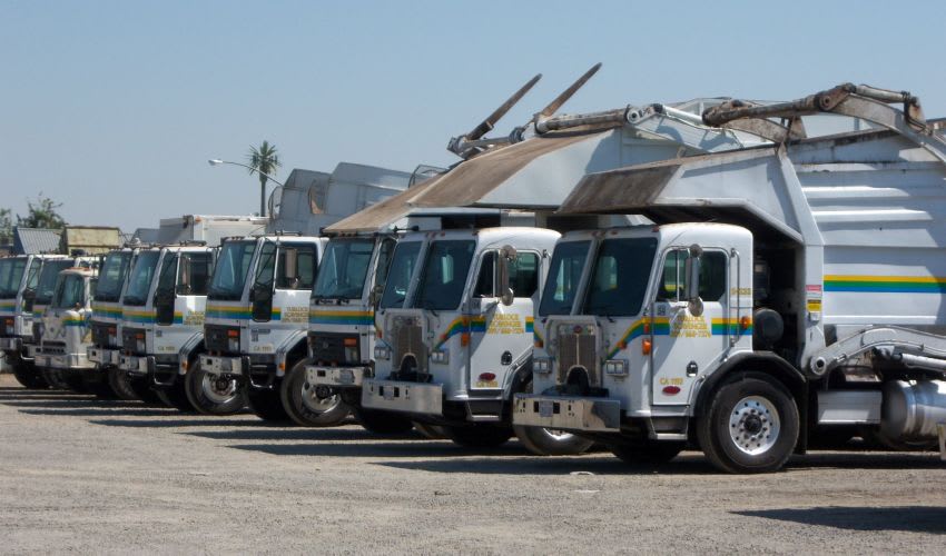 Waste Collection Fleet Saves with Renewable Diesel