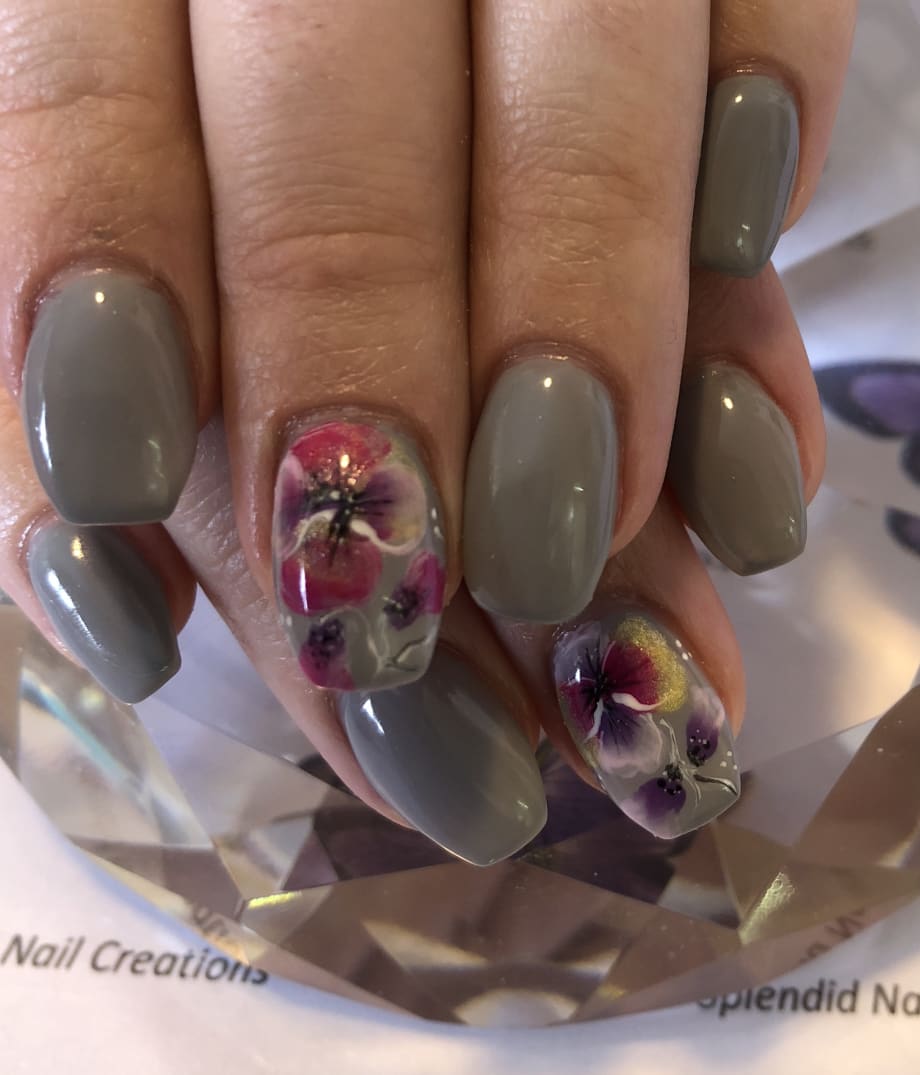 Day 21: Pansies and Chrome Nail Art