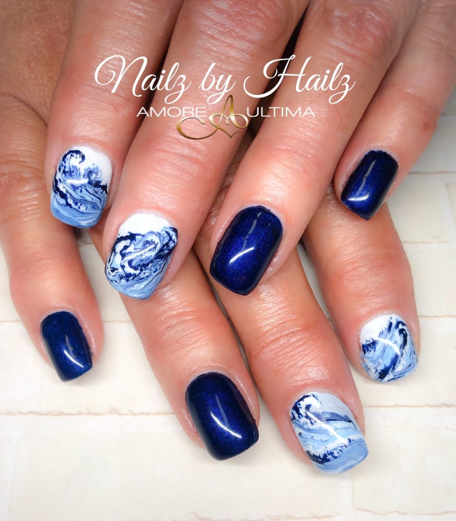 Day 218: Ocean Wave Nail Art
