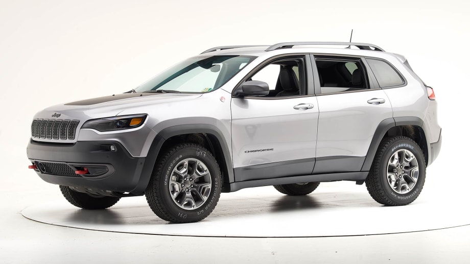 Jeep Cherokee Snags Top Safety Pick Award 