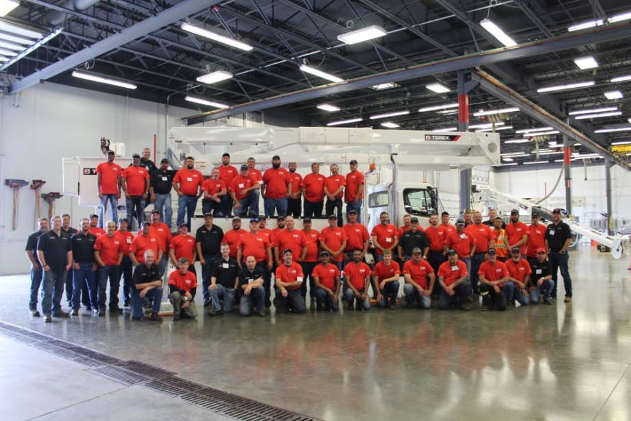 Terex Utilities Service School Attracts Global Audience