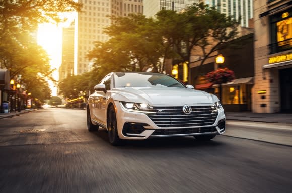 2020 Volkswagen Arteon Earns IIHS Top Safety Pick