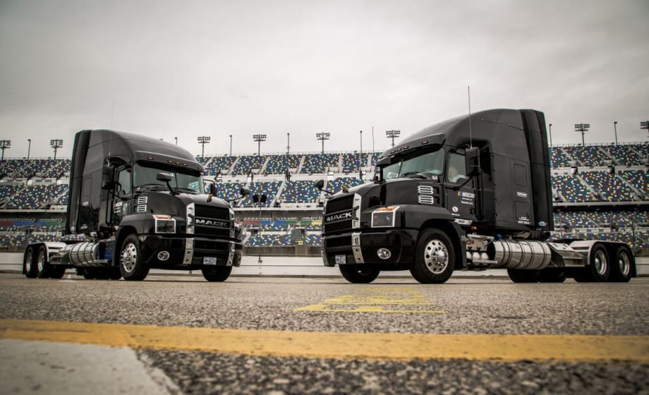 Mack Renews Partnership with NASCAR