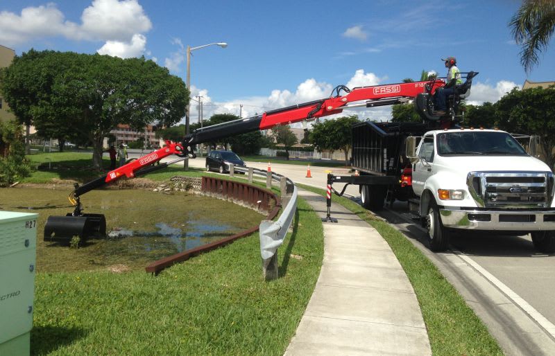 Terex Service Centers Authorized to Sell Fassi Articulating Cranes