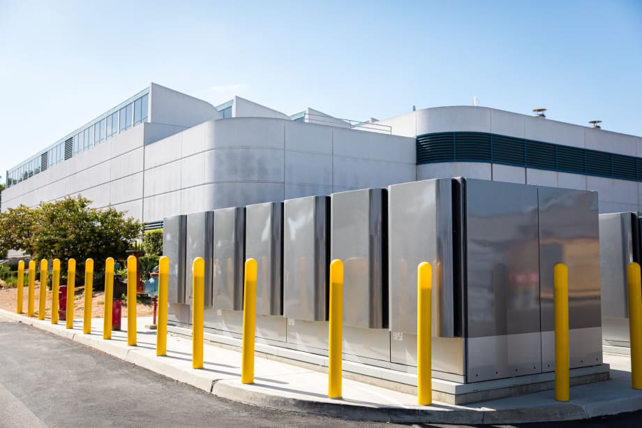 SoCalGas Powers 2 Facilities with Bloom Energy