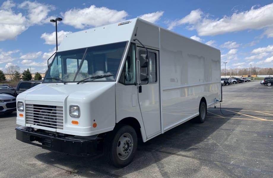 Shyft Expands Electric Vehicle Production to Parcel Delivery