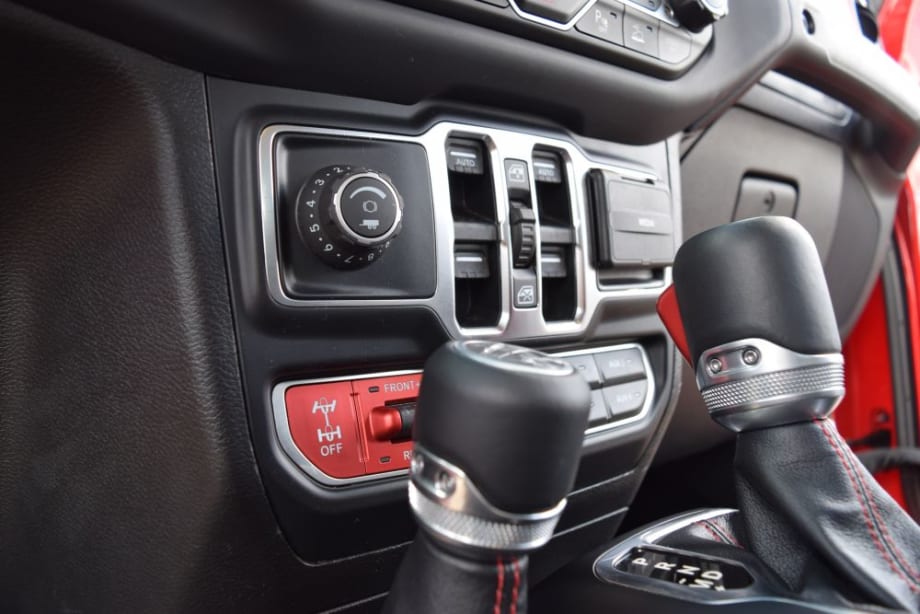 Mopar Introduces Jeep Gladiator Trailer Brake Controller