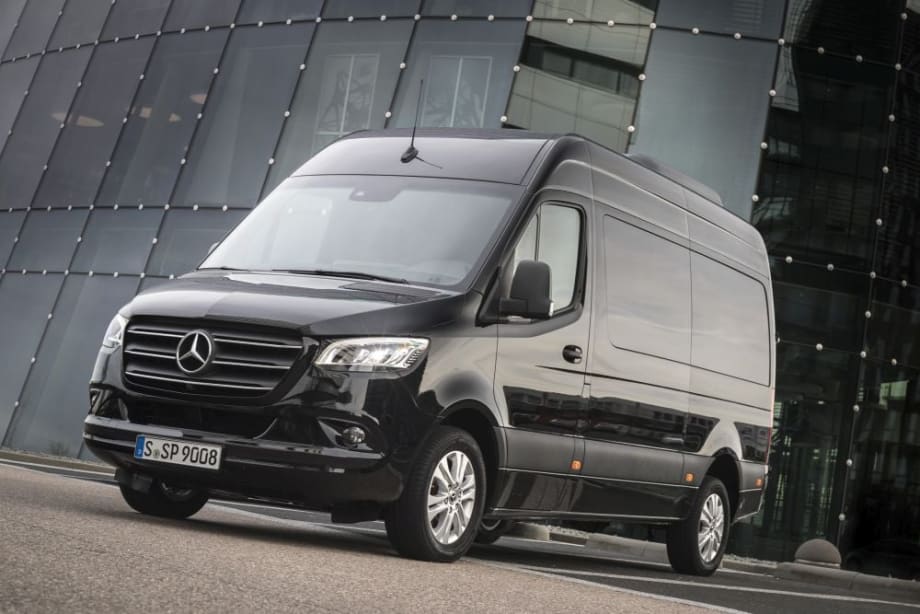 Daimler Recalls Mercedes-Benz, Freightliner Sprinters for Fuel Leaks