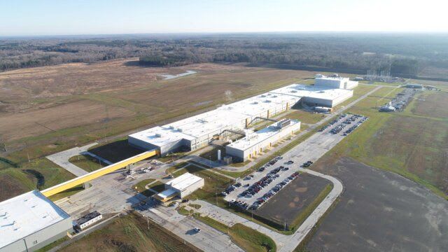 Continental Ships First Truck Tires from Clinton Plant