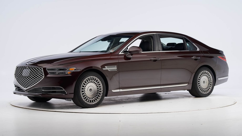 Genesis G90 Captures Top Safety Pick+